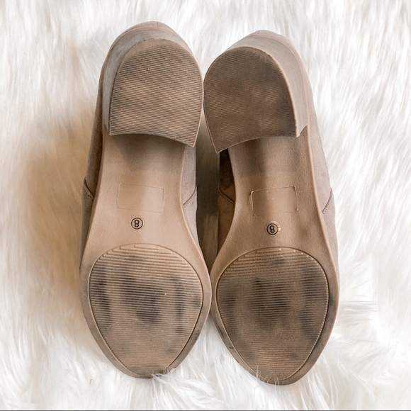 Lulu’s Shasta Taupe Suede Ankle Booties, size 8 - Picture 7 of 11